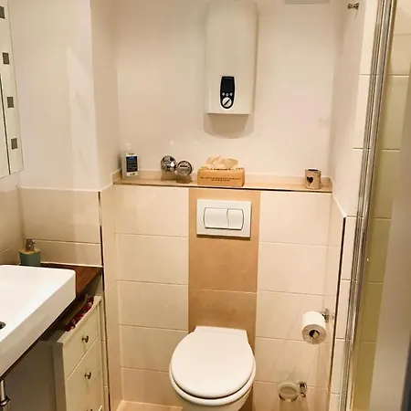 - Rotter - 70 Qm - 1 Bis 3 Personen